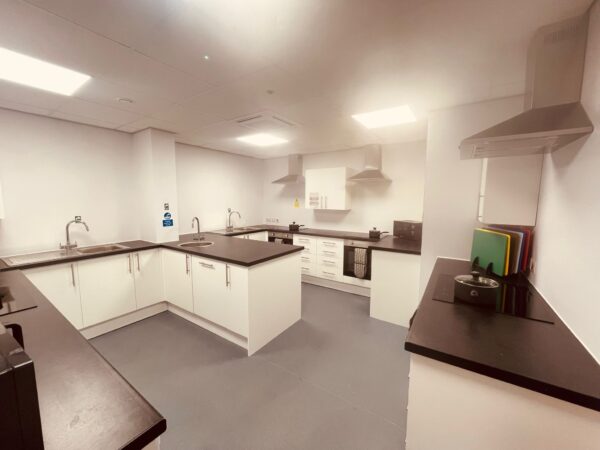 The Food Technology room at Coombswood SEN school in Dudley is a fully kitted out cooking room that houses 4 integrated ovens and 4 ring hobs. The room has all the equipment needed to give learners essential life skill lessons.